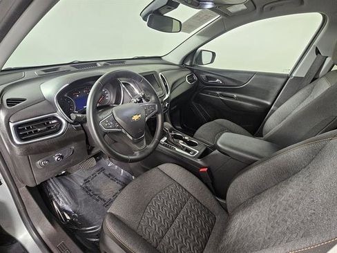 Used 2024 Chevrolet Equinox LT image 28
