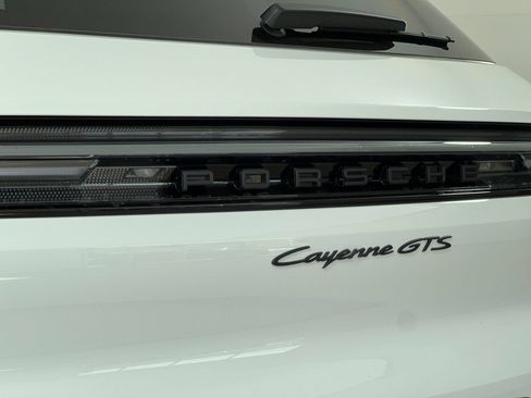 Certified 2026 Porsche Cayenne GTS AWD/4WD image 28