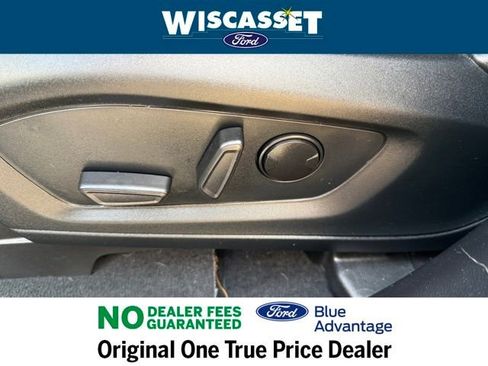 Certified 2022 Ford Explorer XLT w/ Equipment Group 202A image 22