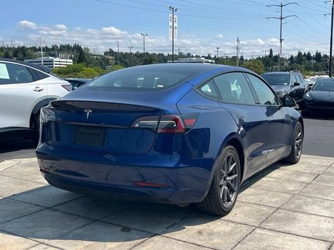 Used 2023 Tesla Model 3 Standard Range RWD image 5