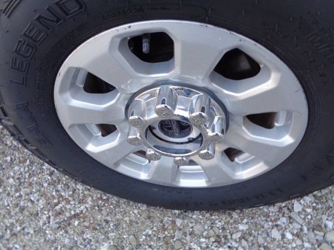 Used 2024 Ford F250 XLT w/ FX4 Off-Road Package image 78