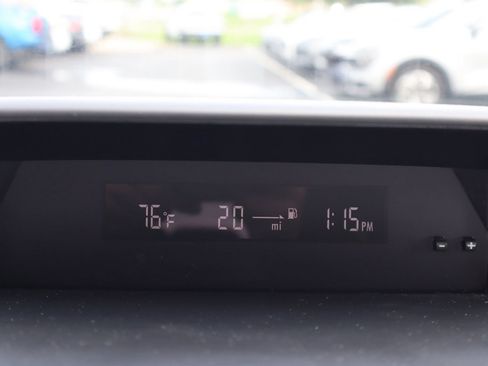 Used 2018 Subaru Crosstrek 2.0i Premium AWD/4WD image 21