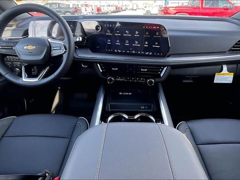 New 2026 Chevrolet Suburban Premier w/ Sun And Tow Package image 5