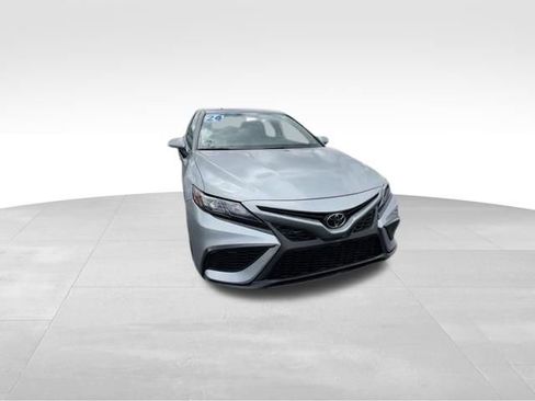 Used 2024 Toyota Camry SE FWD image 28