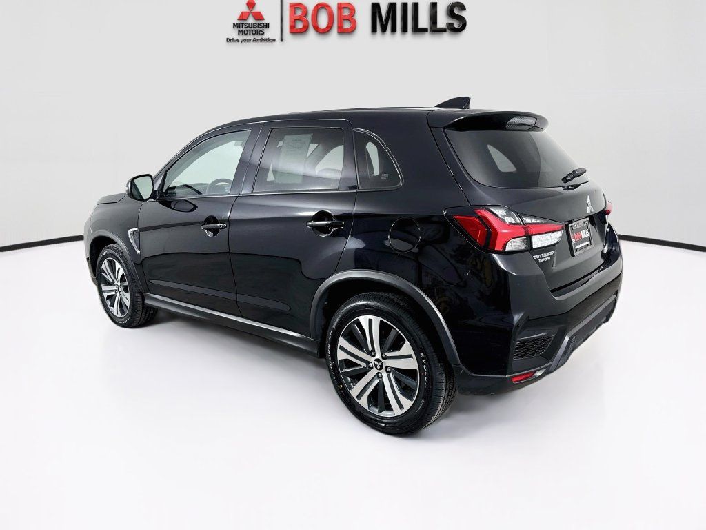 Used 2024 Mitsubishi Outlander Sport ES AWD/4WD image 5