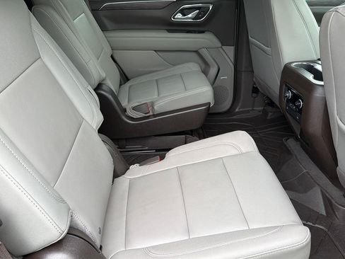 Used 2023 Chevrolet Tahoe LT AWD/4WD image 32