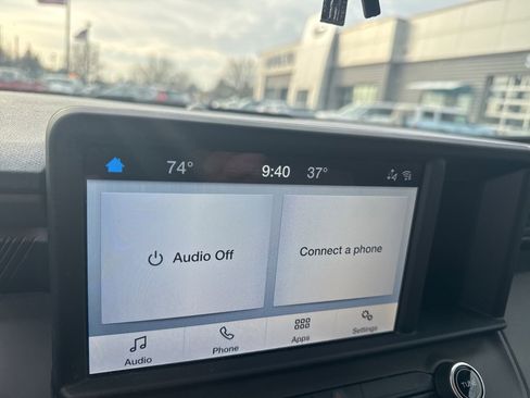 Used 2022 Ford Maverick XL image 9