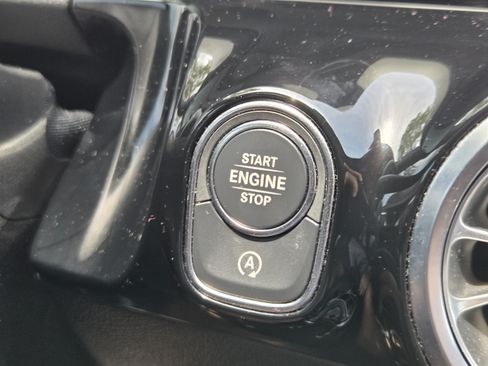 Used 2023 Mercedes-Benz GLA 35 AMG 4MATIC image 14