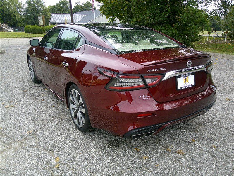 Used 2019 Nissan Maxima Platinum w/ Sport Mat Group FWD image 3