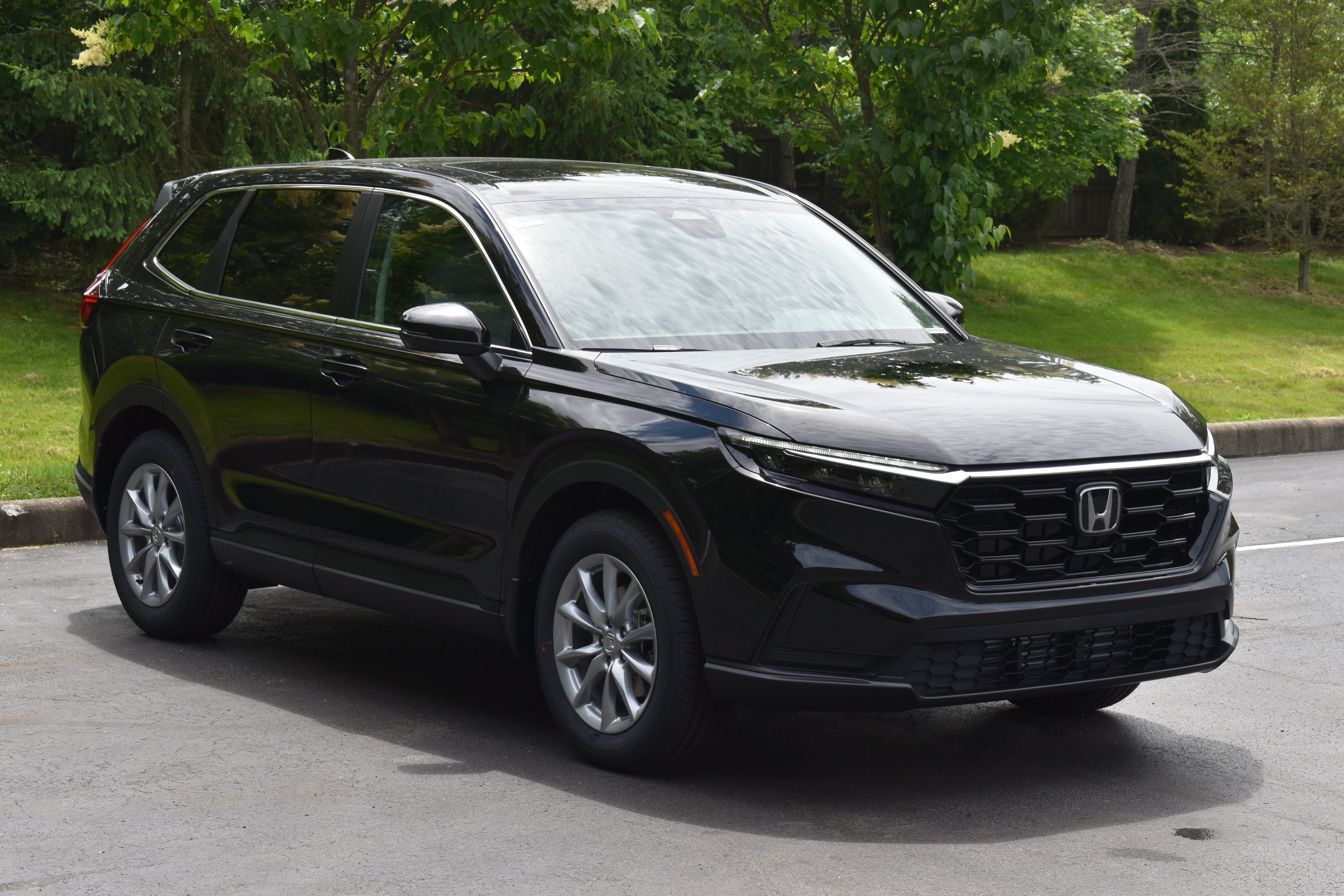 New 2027 Honda CR-V EX image 1