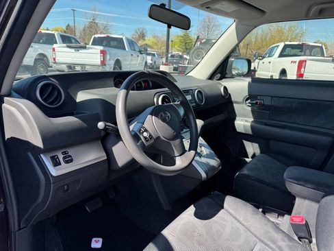 Used 2012 Scion xB image 11