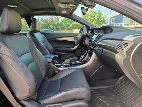 Used 2016 Honda Accord EX-L image 25