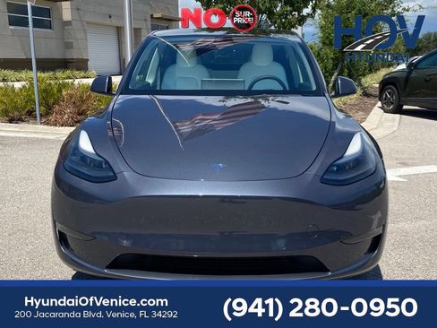 Used 2022 Tesla Model Y Performance AWD/4WD image 3