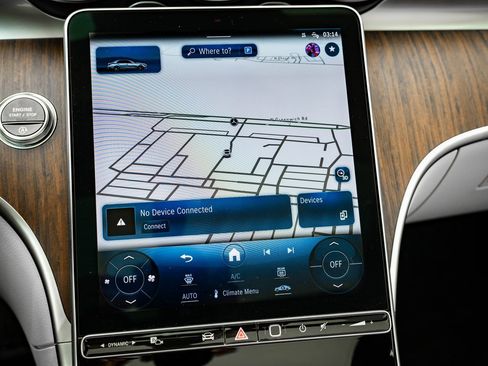 Used 2024 Mercedes-Benz C 300 4MATIC Sedan image 30