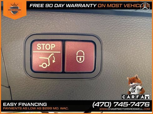 Used 2016 Mercedes-Benz GLC 300 w/ Multimedia Package image 11
