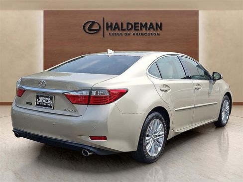 Used 2015 Lexus ES 350 image 6
