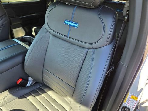 New 2026 Ford F350 Platinum w/ Tremor Off-Road Package image 17