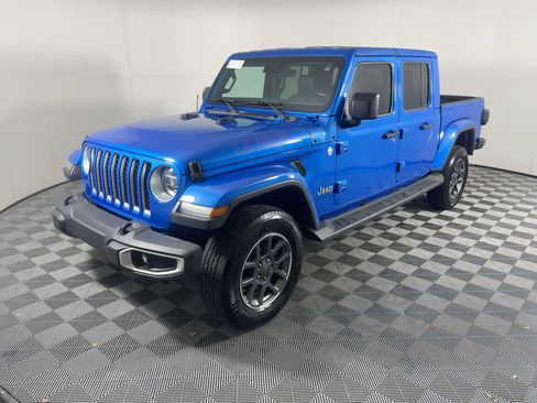 Used 2020 Jeep Gladiator Overland w/ Popular Equipment Package image 1