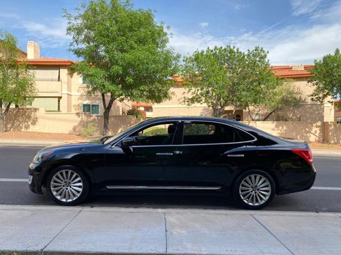 Used 2015 Hyundai Equus Signature image 16