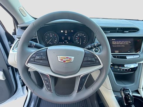 New 2025 Cadillac XT5 Premium Luxury w/ Technology Package image 11