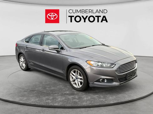 Used 2013 Ford Fusion SE FWD image 6