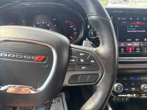 Used 2022 Dodge Durango R/T w/ Blacktop Package AWD/4WD image 31
