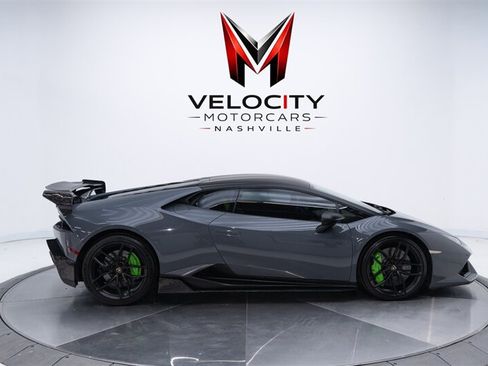 Used 2017 Lamborghini Huracan LP 610-4 AWD/4WD image 13