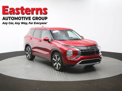 Used 2025 Mitsubishi Outlander SE FWD image 98