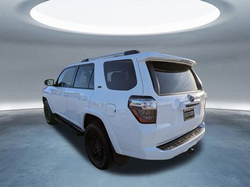 Used 2023 Toyota 4Runner SR5 Premium w/ Moonroof Package image 6