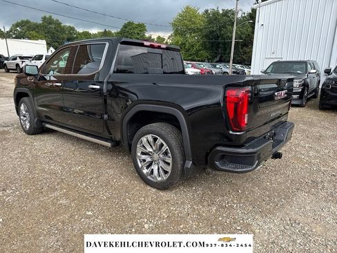 Used 2026 GMC Sierra 1500 Denali w/ Denali Reserve Package AWD/4WD image 4