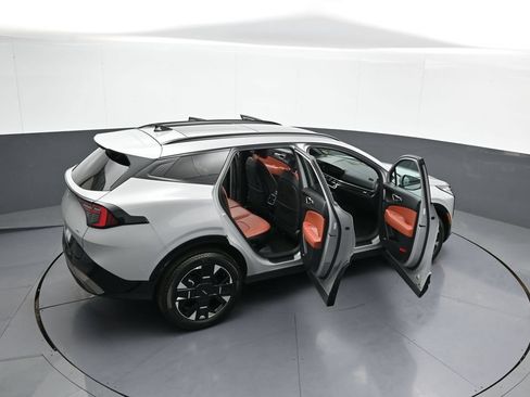 Certified 2026 Kia Sportage SX AWD/4WD image 46
