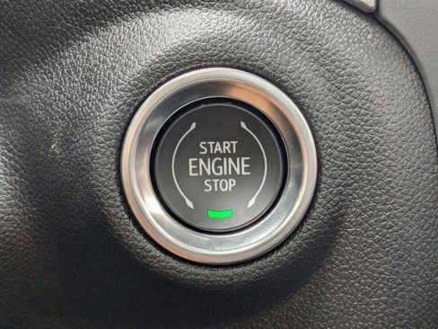 Used 2024 GMC Sierra 2500 Pro w/ Convenience Package image 24