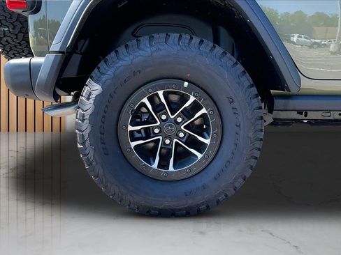 New 2026 Jeep Wrangler Unlimited Rubicon 392 w/ Quick Order Package 27X Moab AWD/4WD image 34