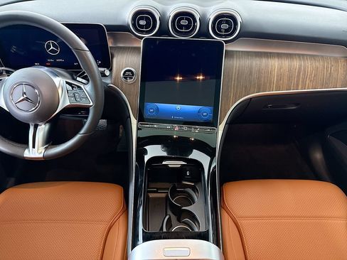 Certified 2026 Mercedes-Benz GLC 300 image 14