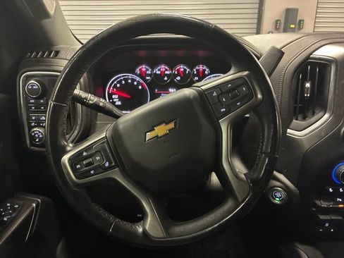 Used 2021 Chevrolet Silverado 1500 LTZ AWD/4WD image 14