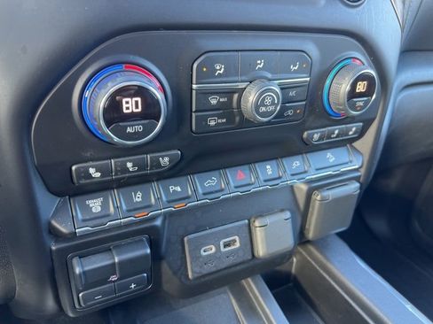 Used 2020 Chevrolet Silverado 2500 High Country w/ Z71 Off-Road Package image 17