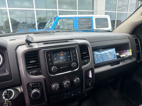Used 2020 RAM 1500 Express w/ Express Value Package RWD image 7