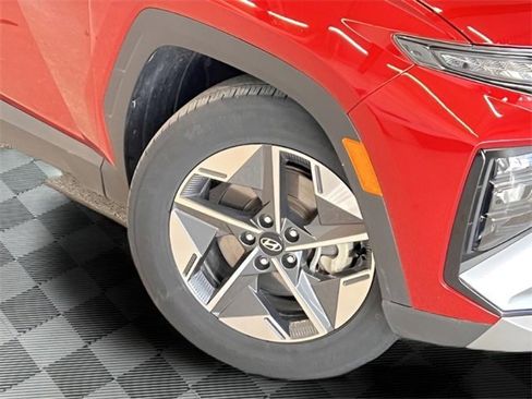 Used 2025 Hyundai Tucson SEL image 25
