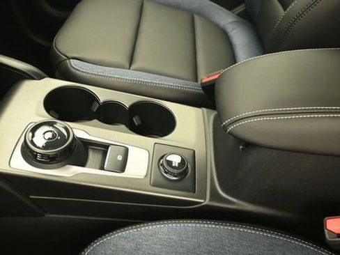 New 2026 Ford Bronco Sport Outer Banks AWD/4WD image 17
