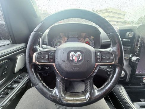 Used 2019 RAM 1500 Limited AWD/4WD image 14