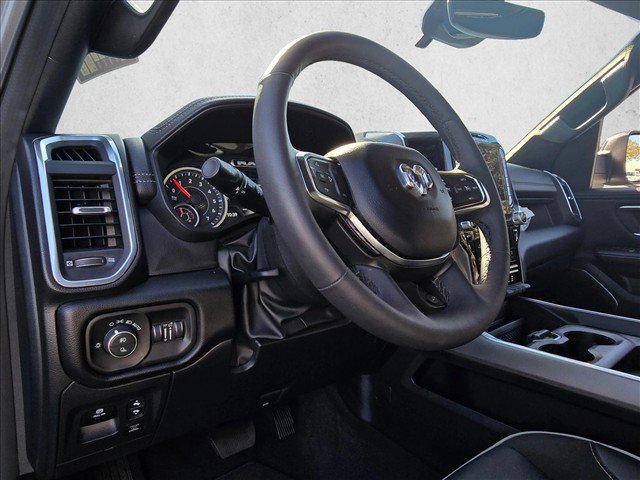 Used 2025 RAM 1500 Laramie w/ Laramie Southwest Edition AWD/4WD image 15