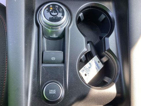 Used 2025 Ford Explorer ST-Line w/ Premium Package image 28