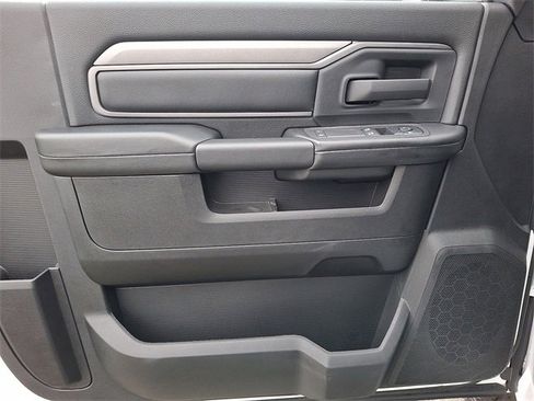 Used 2025 RAM 3500 Tradesman image 13