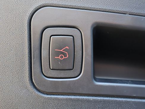 Used 2017 Tesla Model S 100D image 53