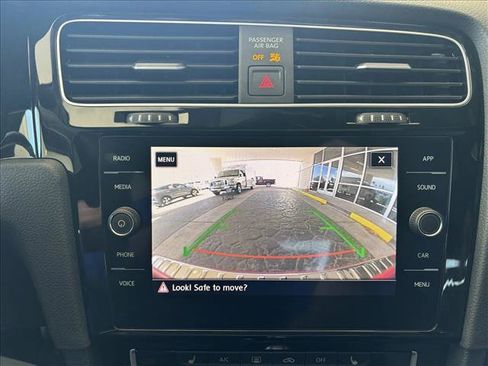 Used 2020 Volkswagen GTI SE FWD image 14