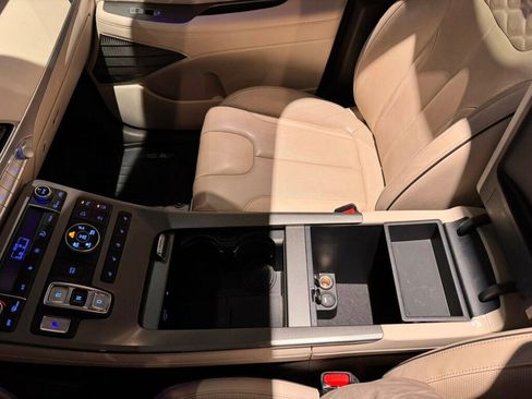 Used 2020 Hyundai Palisade Limited image 17