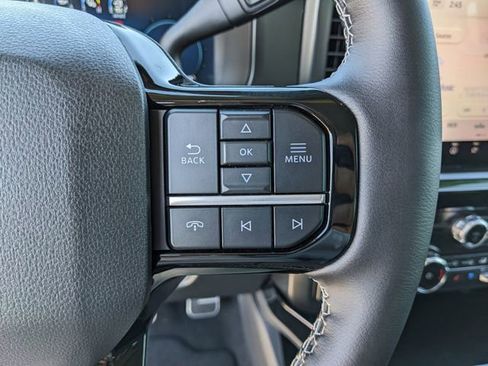 New 2026 Ford F250 Lariat w/ Black Appearance Package image 33