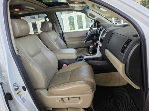 Used 2008 Toyota Sequoia Platinum AWD/4WD image 20