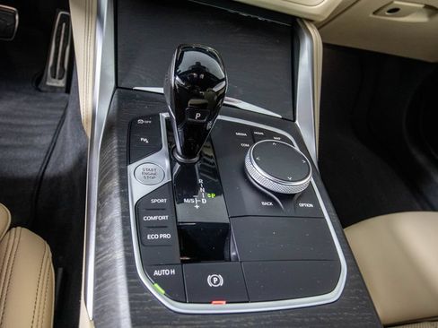 Used 2023 BMW M440i Coupe w/ Premium Package RWD image 24
