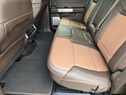 Used 2026 Ford F250 King Ranch w/ FX4 Off-Road Package image 29